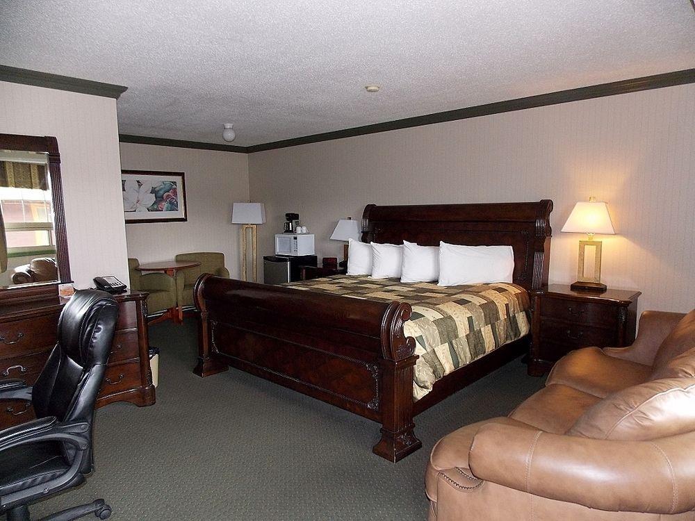 Travelodge By Wyndham Dawson Creek Kültér fotó
